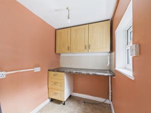 Utility Room- click for photo gallery